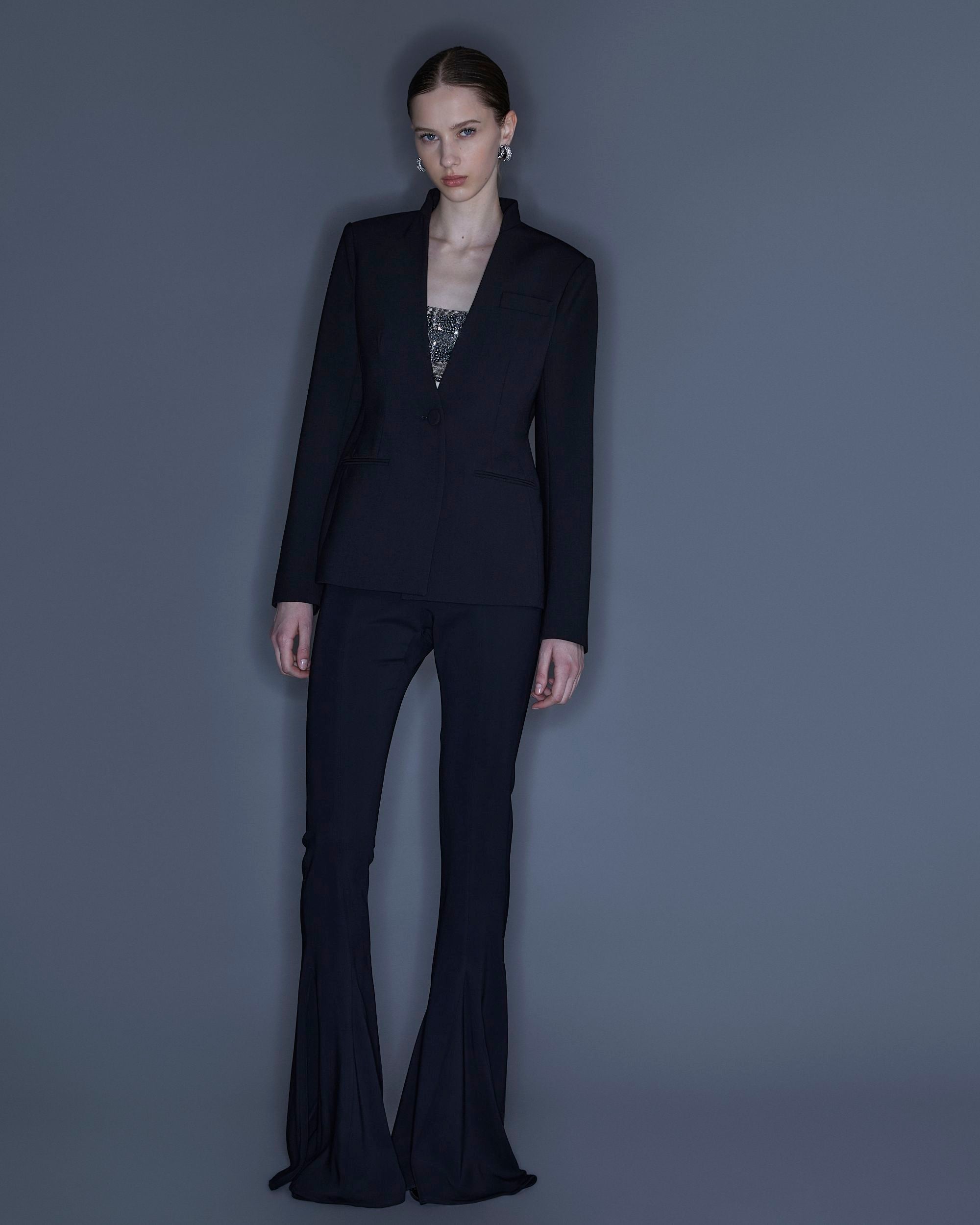 Stylish comfort AMEN Fall Winter 2025 pants in crepe fabric offering elegance and warmth