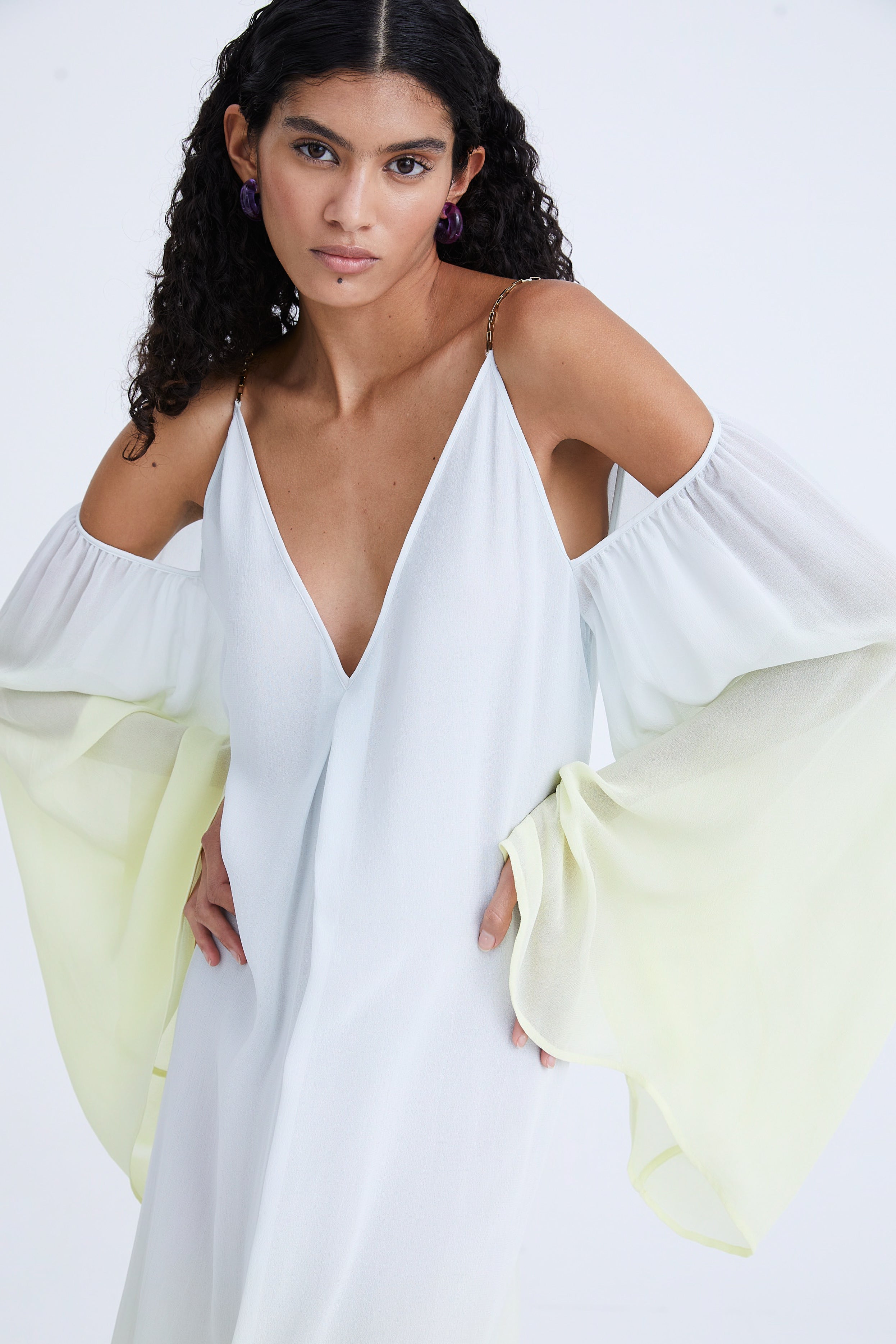 Ombrè Off-Shoulder Kaftan